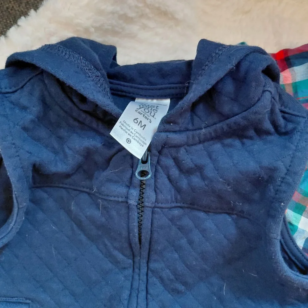 Baby Boy Carter's Blue Quilted Hooded shorts bundle clothing excellent condition